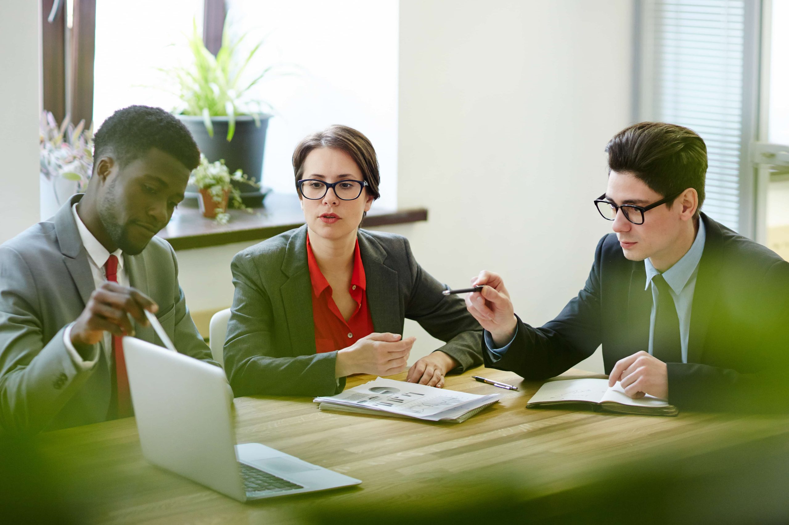 Ética na Gestão de RH (1) Ética na Gestão de RH (1)